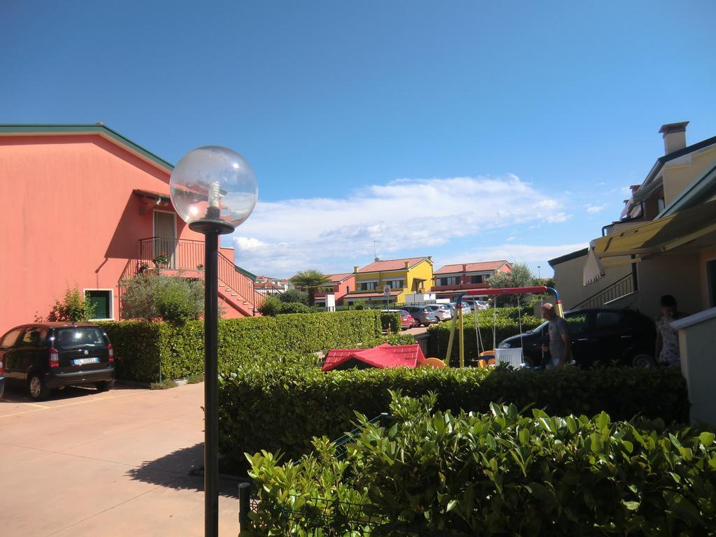 Villaggio Dei Fiori Con Piscina Apartment